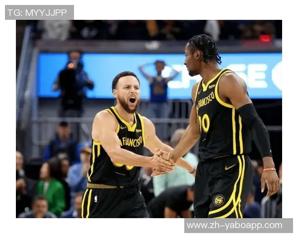 科尔公布球队训练首发阵容库里波杰姆巴特勒追梦霍福德领衔出战